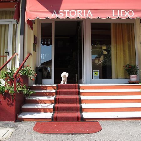 Hotel Astoria Lido Sirmione Exterior foto